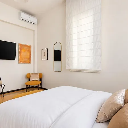 Design Deco Three Bedroom In Downtown Appartement *