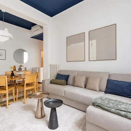Design Deco Three Bedroom In Downtown Appartement Bologne